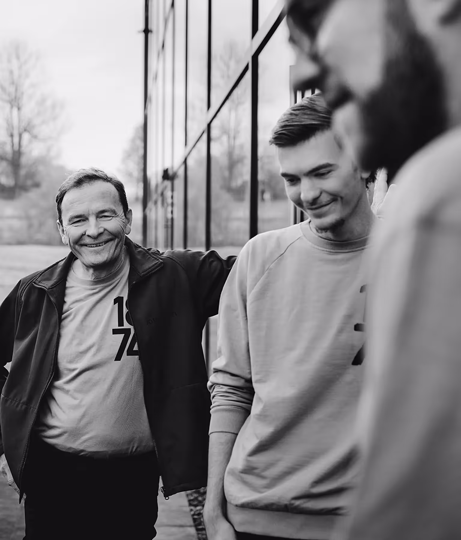 https://josefgoebel.at/wp-content/uploads/2025/06/67af019182bfee43d5083f31_josef_goebel_talents-das-holz-liegt-in-der-familie_4-3thumbnail.avif